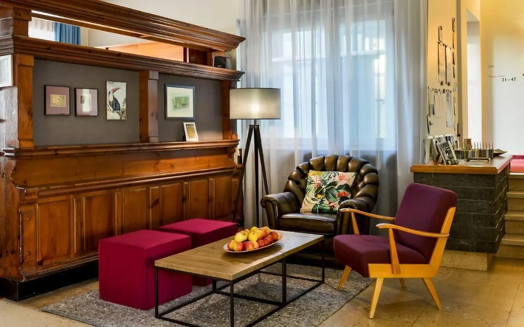 Schlosshotel Dörflinger-1