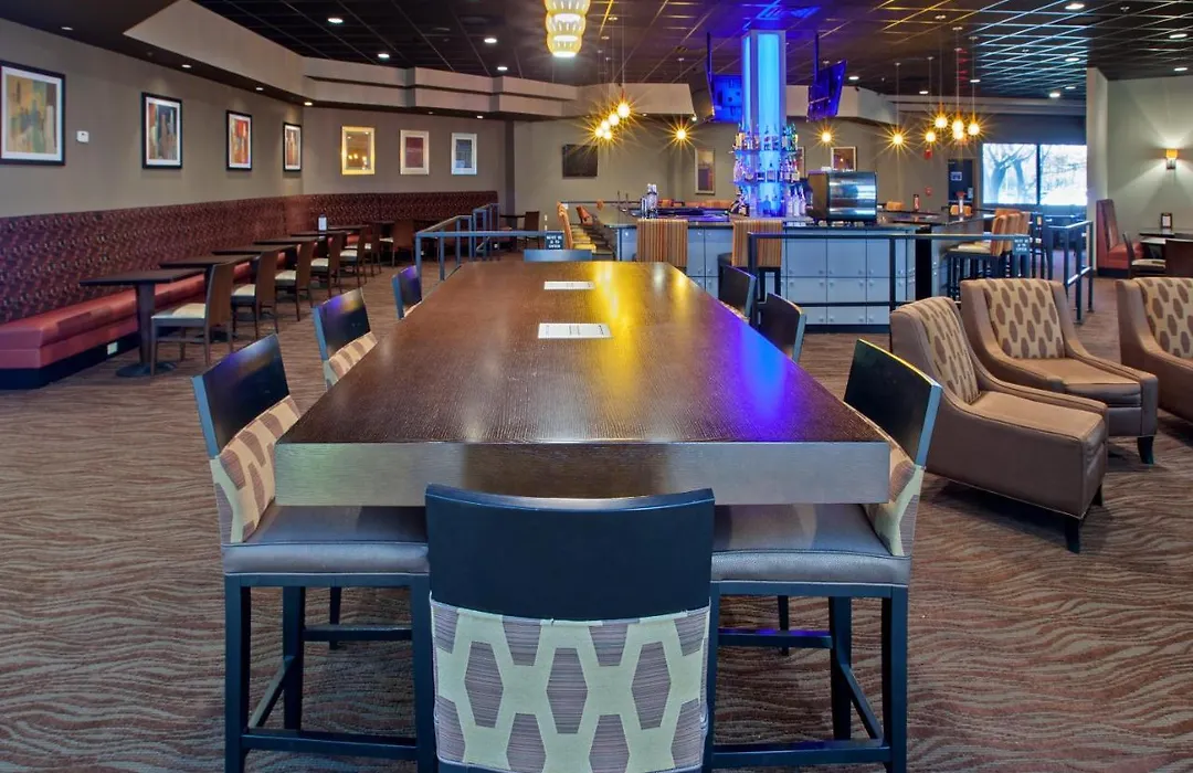 Holiday Inn Evansville Airport-1