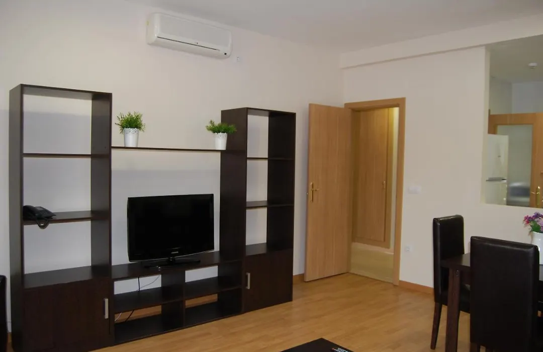 Aparthotel Encasa-1