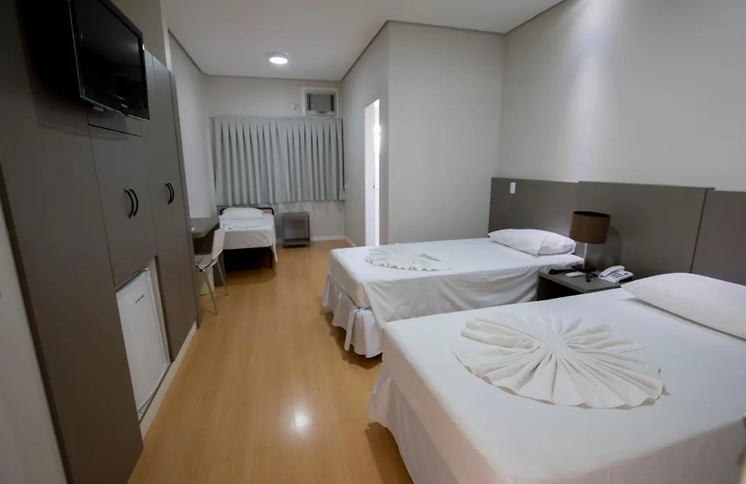 Hotel Gralha Azul-1