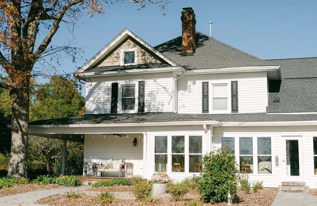 The Groome Inn-1