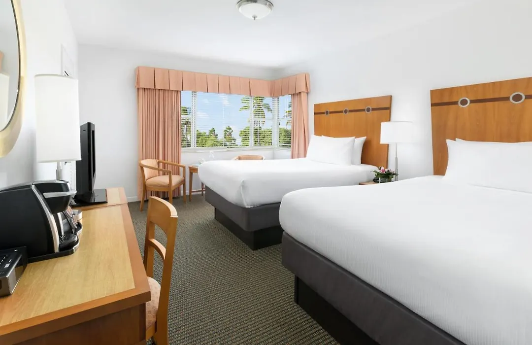 South Seas Hotel-1