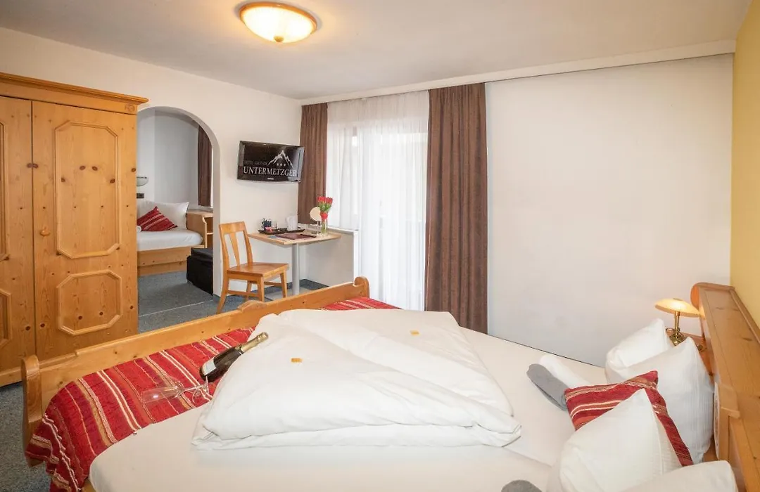 Hotel Untermetzger-1