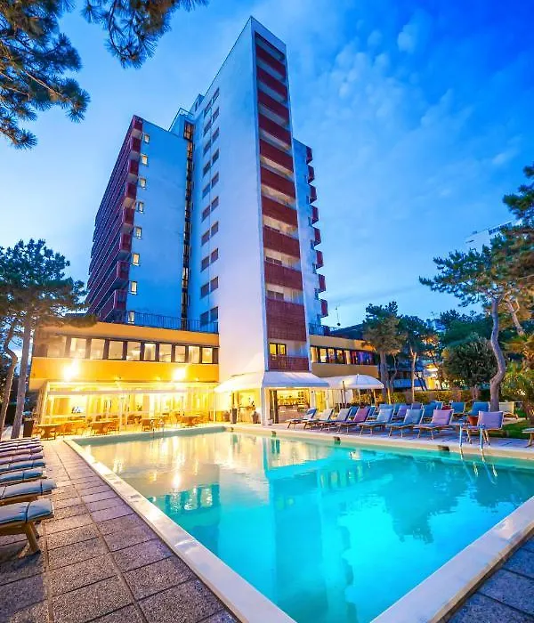 Hotel American-1