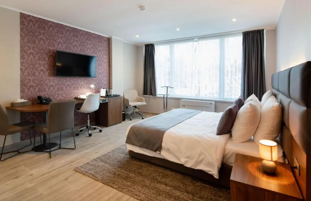 Flat Hotel Midi 33-1