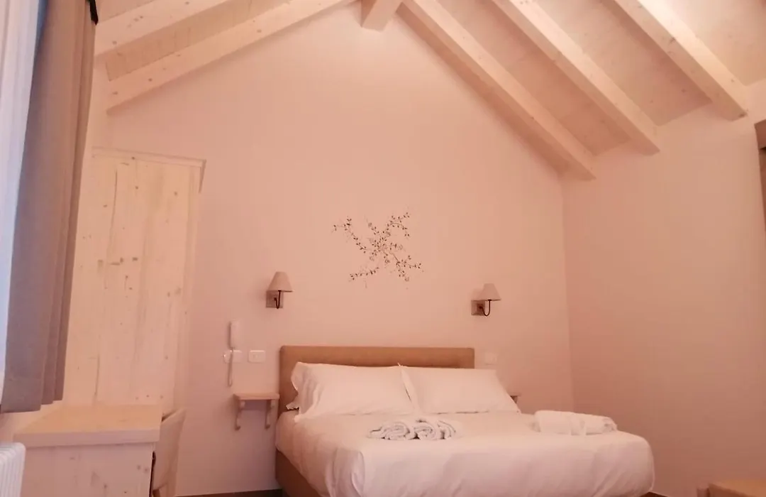 Hotel Rosengarten-1