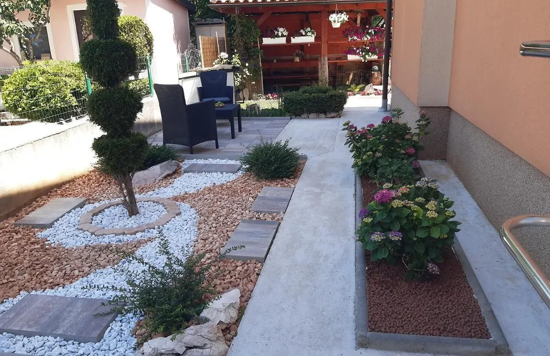 Guest House Sonja-1