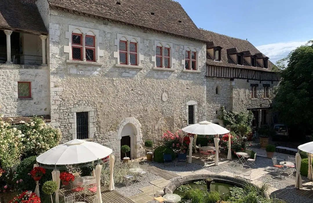 Demeure des Vieux Bains-1