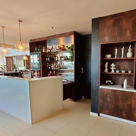 Mogano Express Hotel - PET FRIENDLY e ELETROPOSTO-3