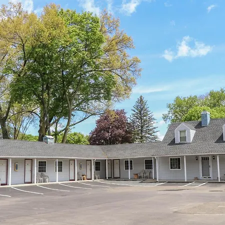 Seneca Clipper Inn-2
