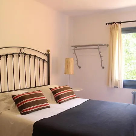 Hostal L'Ou De Reig-2