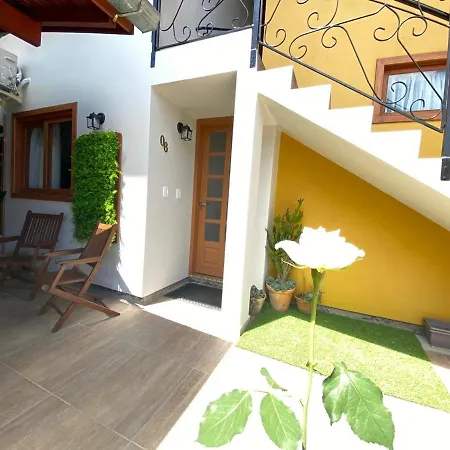 Pousada Casa Da Serra-2