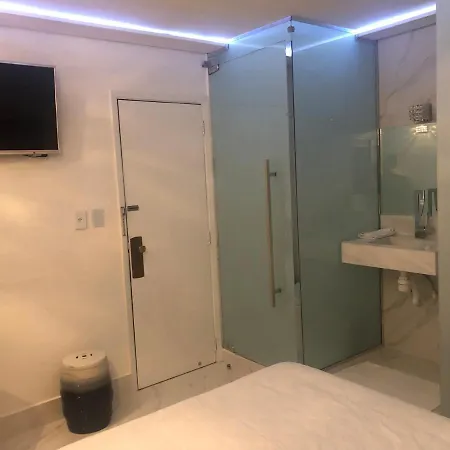 Apart Hotel Delphin Guaruja-3