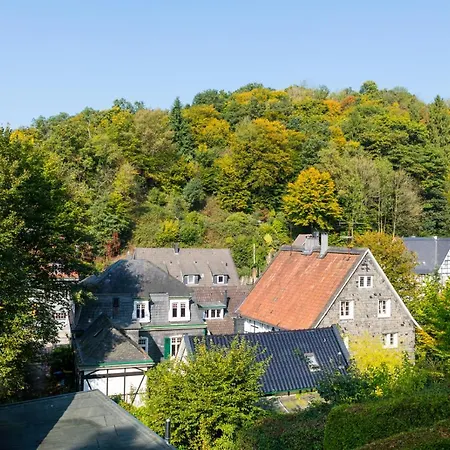 Zur Burgstiege-3
