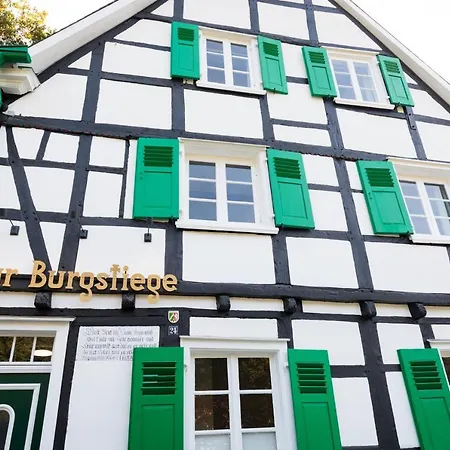 Zur Burgstiege-2