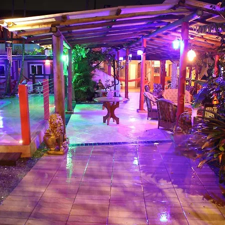 Hotel Ferrugem Eco Village-2