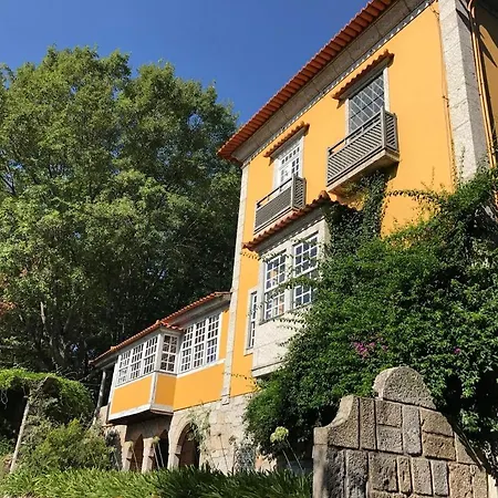 Camelia Rooms-2