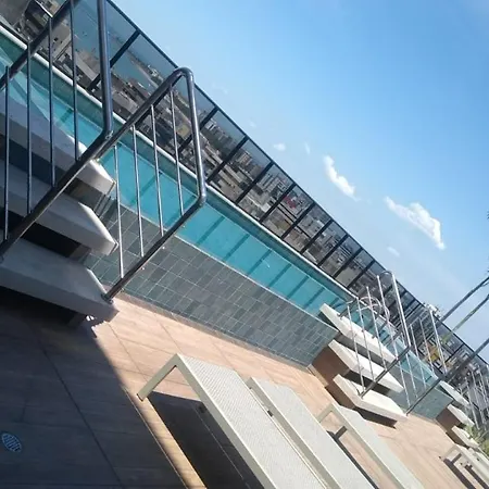 Apartamento de luxo no coração da ponta verde-3