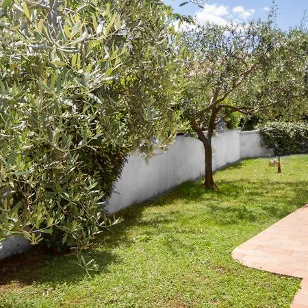 Villa Sveta Eufemija Bed End Breakfast I-3