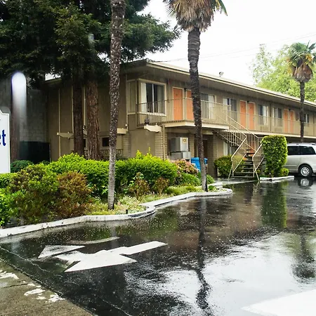 Budget Inn Redwood City (Adults Only)-2