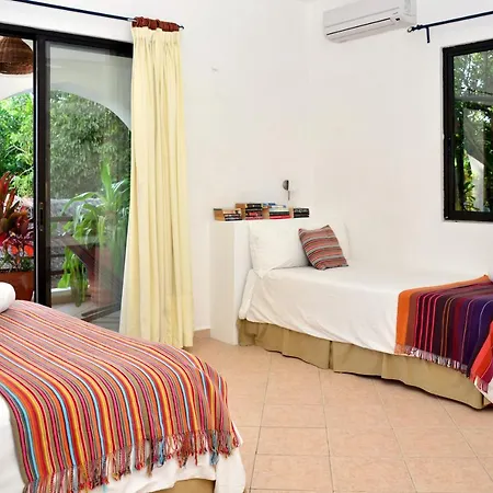 Hotel Club Yebo-2