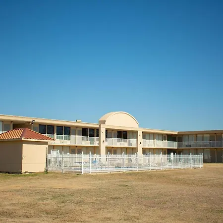 Days Inn By Wyndham Hillsboro Tx-3