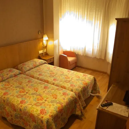 Hostal Orejas-2