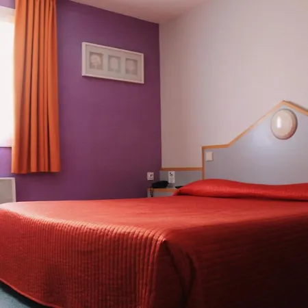 Fasthotel Vendome-3