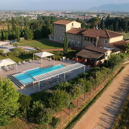 Resort Casale Le Torri-3