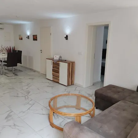 Villa Romeo-2