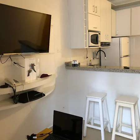 Flat Em Gonzaga-3