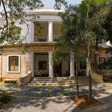 La Villa By Villavi-2