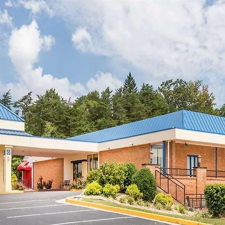 Days Inn By Wyndham Blacksburg Conference Center-2