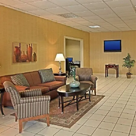 Days Inn By Wyndham Blacksburg Conference Center-3