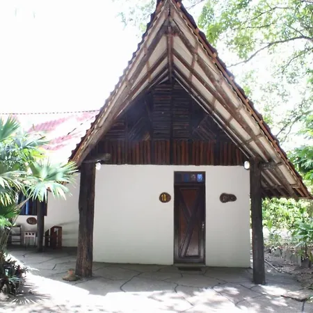 Reservamazon Forest Hotel-2