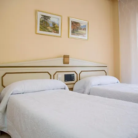 Hotel Reina Victoria-2
