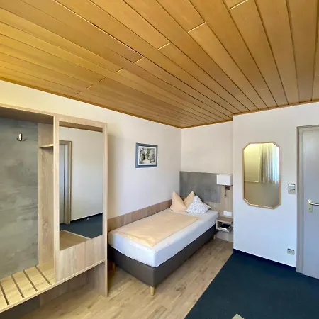 Hotel Am Rosenbad-3