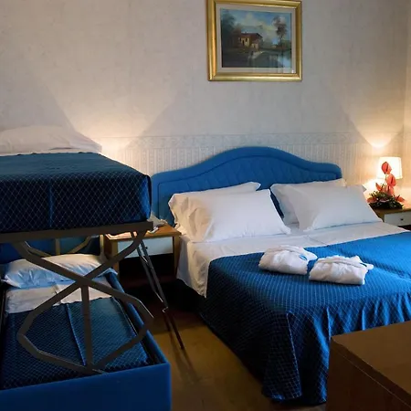 Metropolitan Family Hotel-2