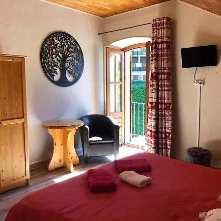 Hôtel, Le Refuge Napoléon-3