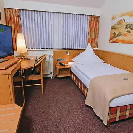 Hotel Lindenkrug-2