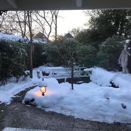 B&B Het Tuinhuisje-3
