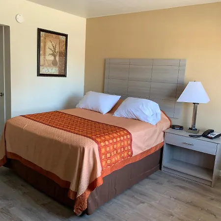 Redwood Inn-2