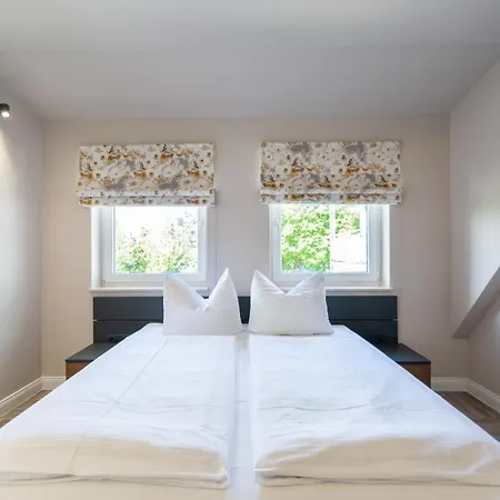 2H Horizon Hotel-2