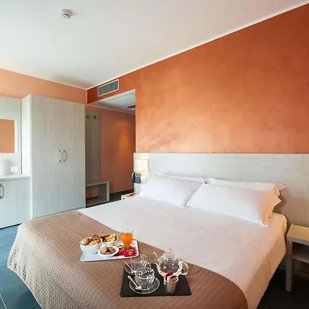 Hotel Testani Colleferro-3