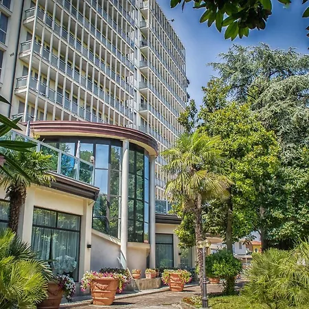 Hotel Internazionale Terme-2