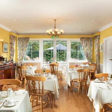 Killarney Lodge-2
