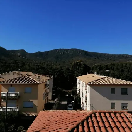 Can Pau Guesthouse-2