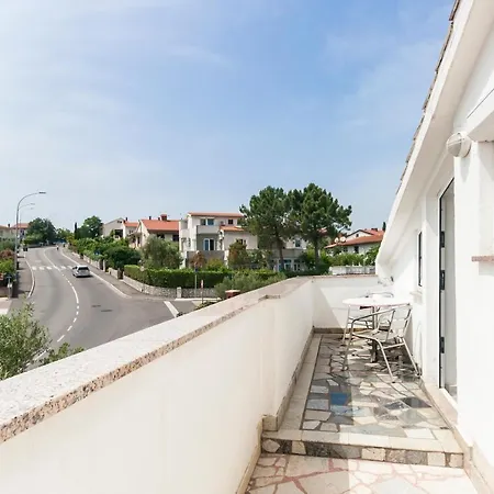 Apartments & Rooms Strcic Petra-2