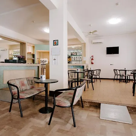 Hotel Edward-3