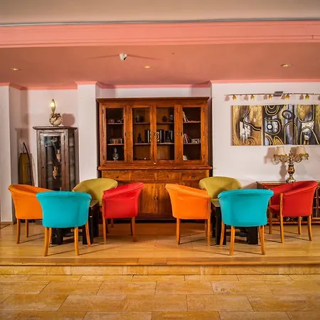 Hotel Majestic Mamaia Half Board & All Inclusive-2